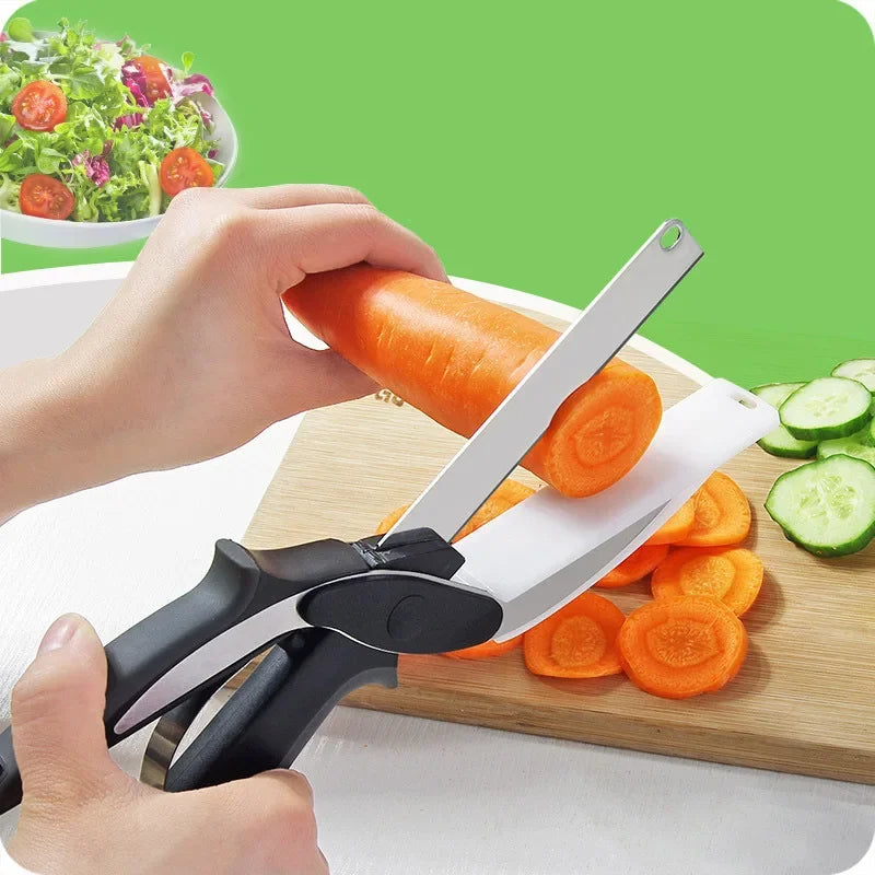 2-in-1 Kitchen Scissors with Mini Cutting Board
